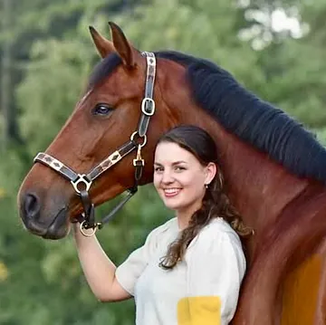 Ontmoet de medewerkers van onze dierenkliniek voor paarden en gezelschapsdieren.